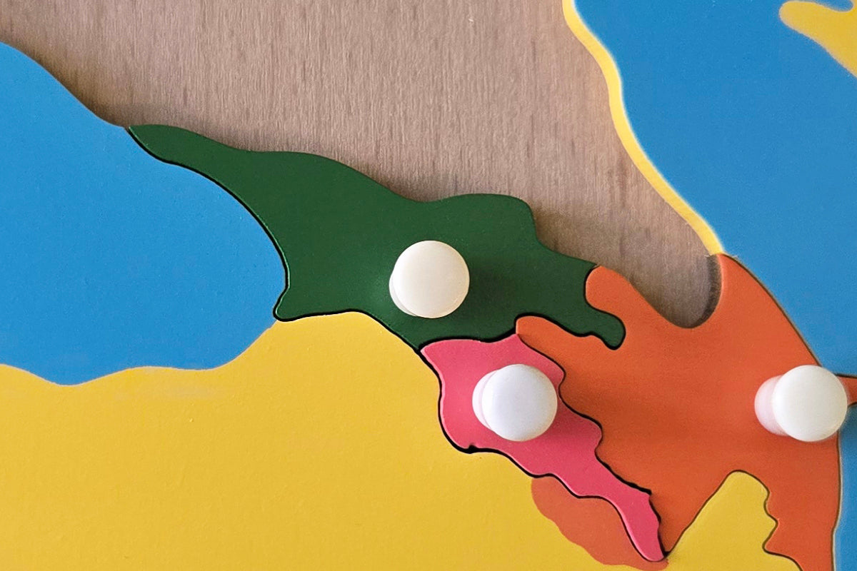 Georgia - Puzzle Piece of Europe (Plastic Knob)