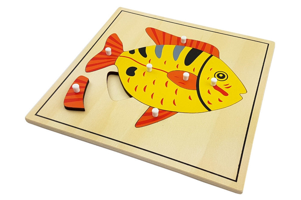 IFIT Montessori: 5 Animal Puzzles with Cabinet