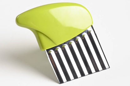 Crinkle cutter with green plastic handle